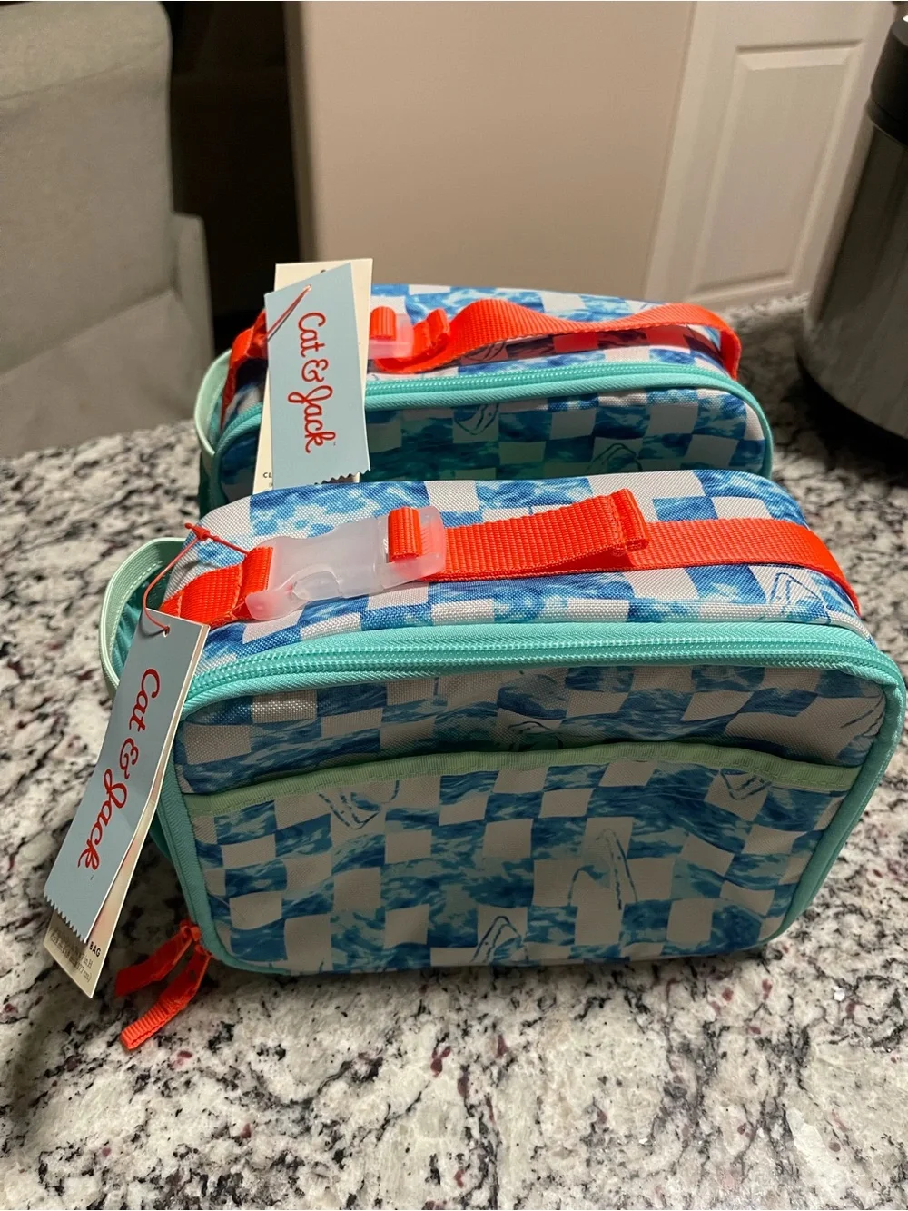 2 Cat & Jack Insulated Kids Lunch Box - Blue Checkered Shark